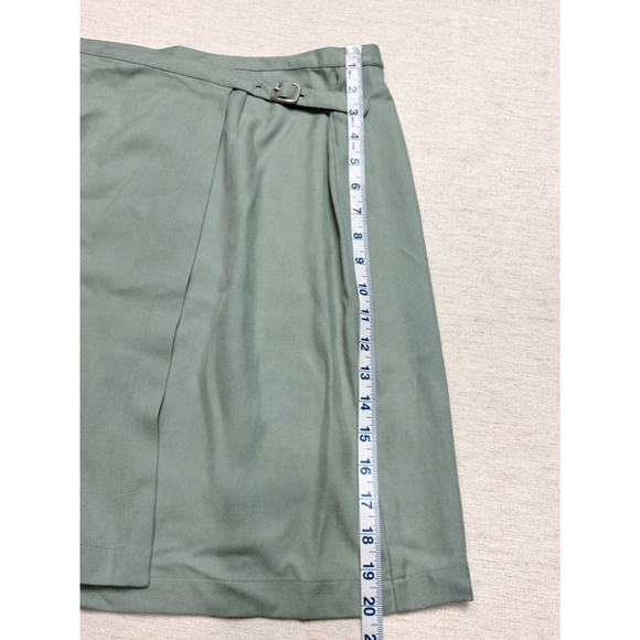 Dana B and Karen Women’s Skirt Size 10 100% Silk Green Midi Career Office Classi - Picture 3 of 4